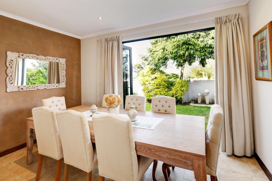 3 Bedroom Property for Sale in Plattekloof Western Cape